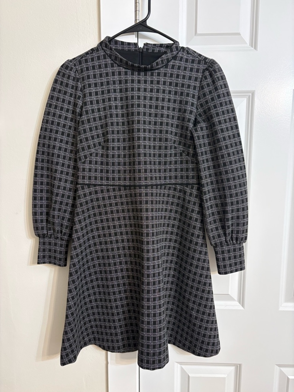 Ann Taylor Black & Gray Plaid Long-Sleeve Fit-and-Flare Dress